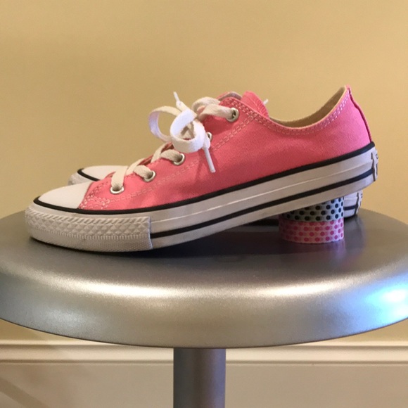 Converse all stars pink. - Picture 2 of 6